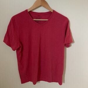 Sfera Essentials Mens Size Large 40 Regular Fit T Shirt Red Short Sleeve VNeck